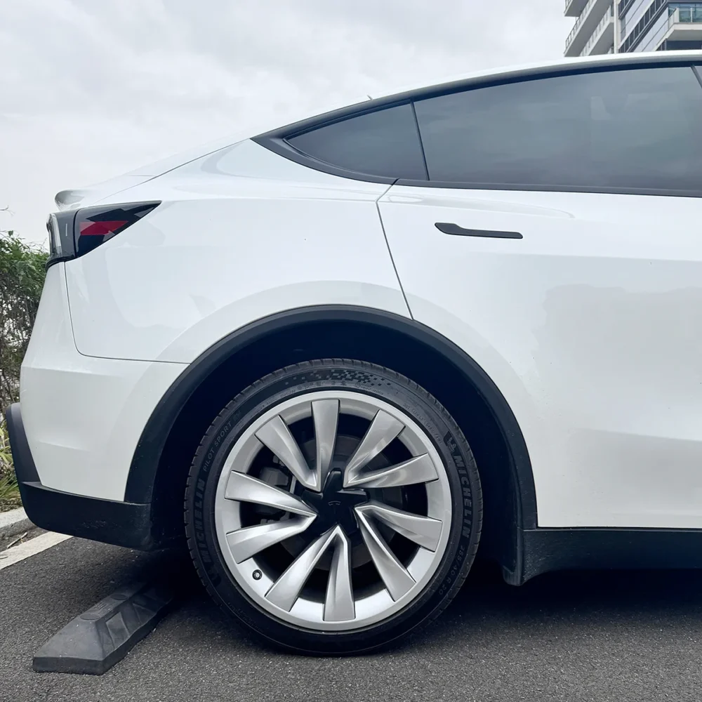 20" Helix Wheel Edge Cover ~ Model Y (2025) - Image 5
