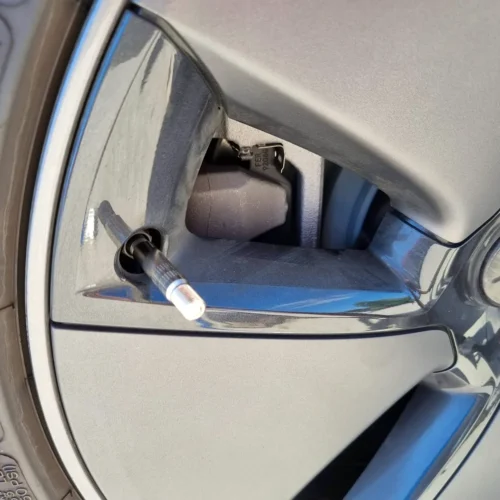 Alternative view of Tyre Extension Valve